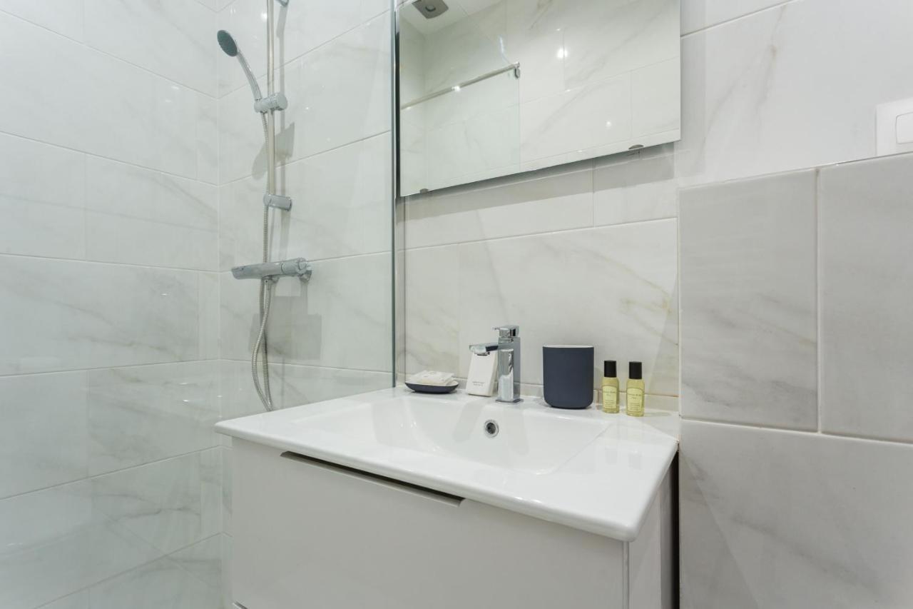Cmg Maubeuge - Poissonniere Appartement Parijs Buitenkant foto